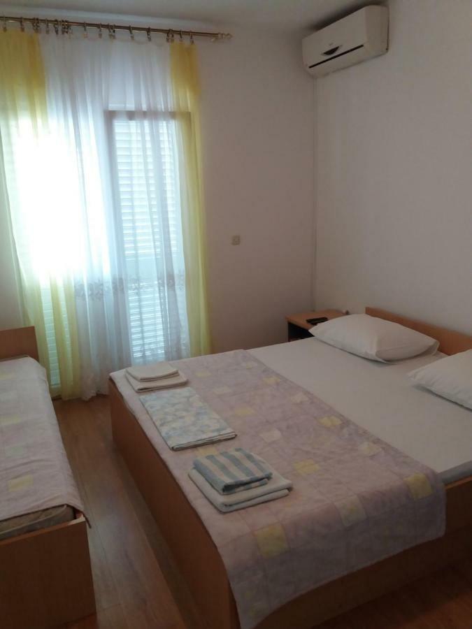 Apartmani Ana Bibinje Eksteriør billede