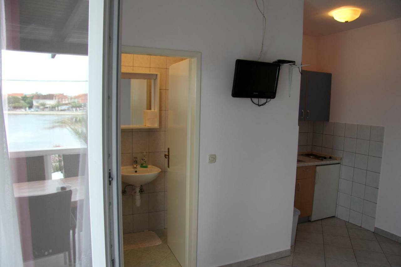 Apartmani Ana Bibinje Eksteriør billede