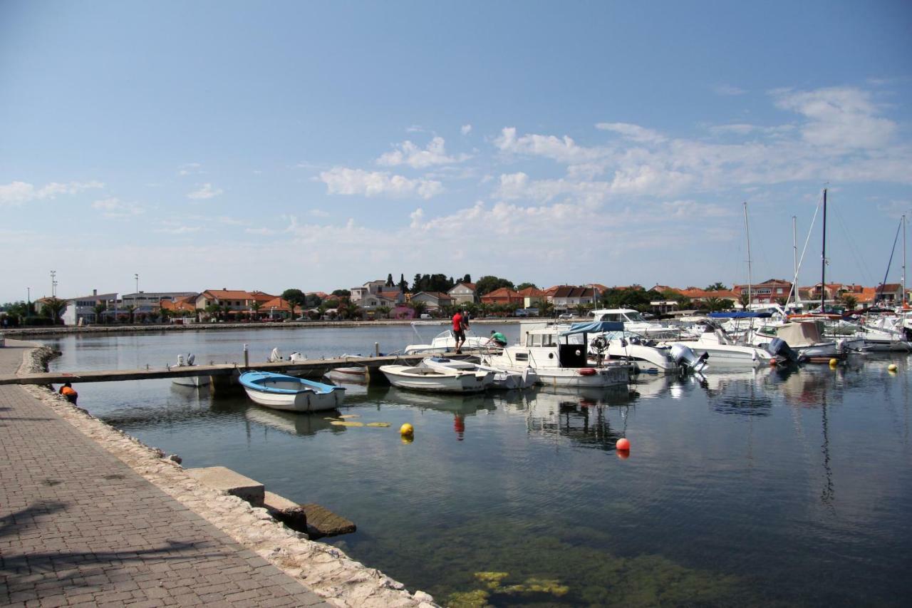Apartmani Ana Bibinje Eksteriør billede